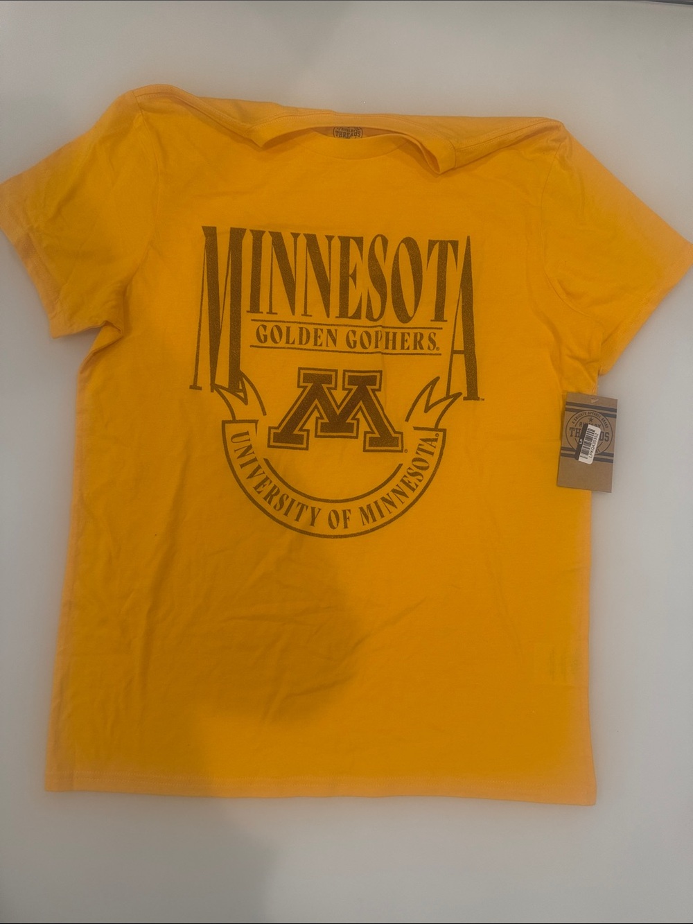 NWT University of Minnesota Golden Gophers Men’s  T-Shirt - Gold